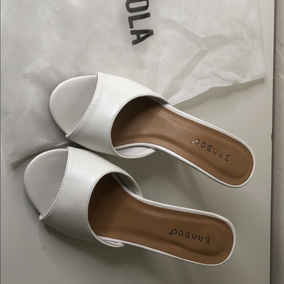 Shoes - White comfy heels!